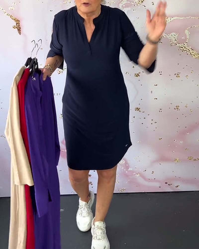 MODEDIVINE | MARISE Robe unie élégante à col en V