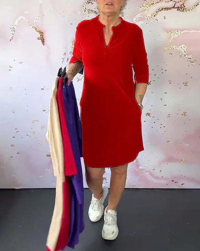 MODEDIVINE | MARISE Robe unie élégante à col en V